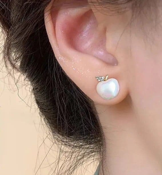 Glossy Enamel Apple Stud Earrings with Crystal Leaf – Cute Fruit-Inspired Everyday Jewelry